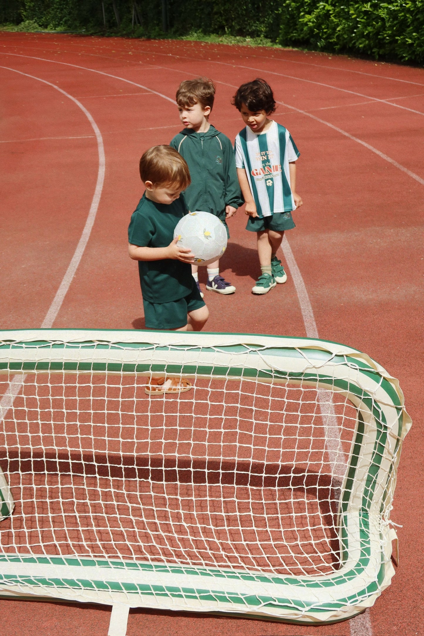 Aufblasbares Tor mit Ball 'Green Stripe'