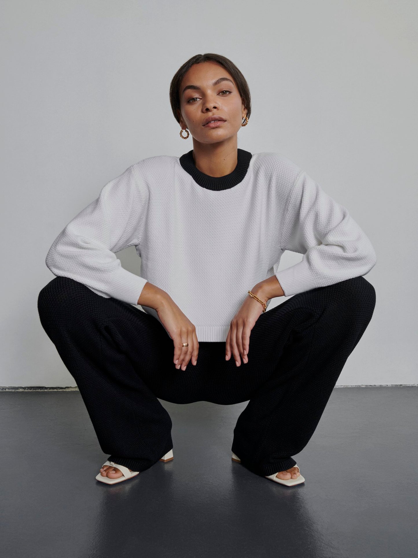 Essential Sweater 'Blackwhite'