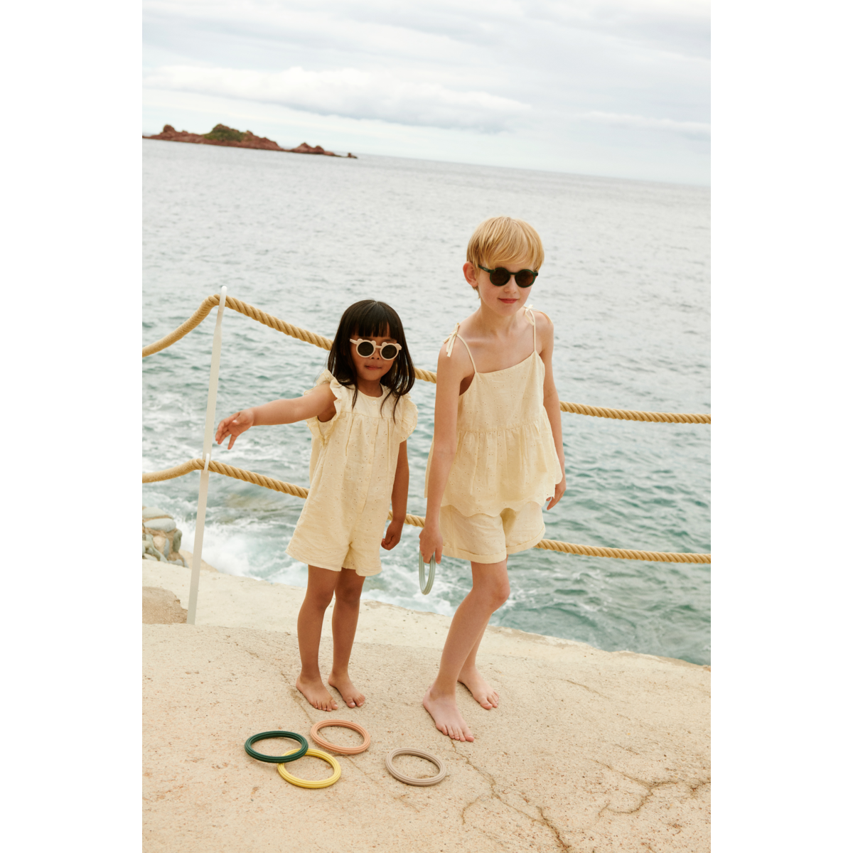 Jumpsuit mit Lochstickerei Holmfrid 'Cloud Cream'