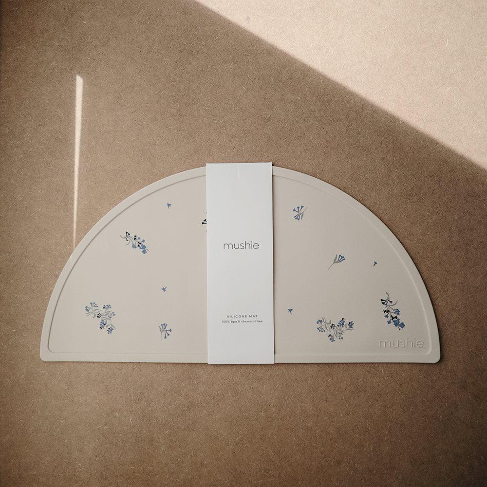 Silikonmatte 'Lilac Flowers' - The Little One • Family.Concept.Store. 