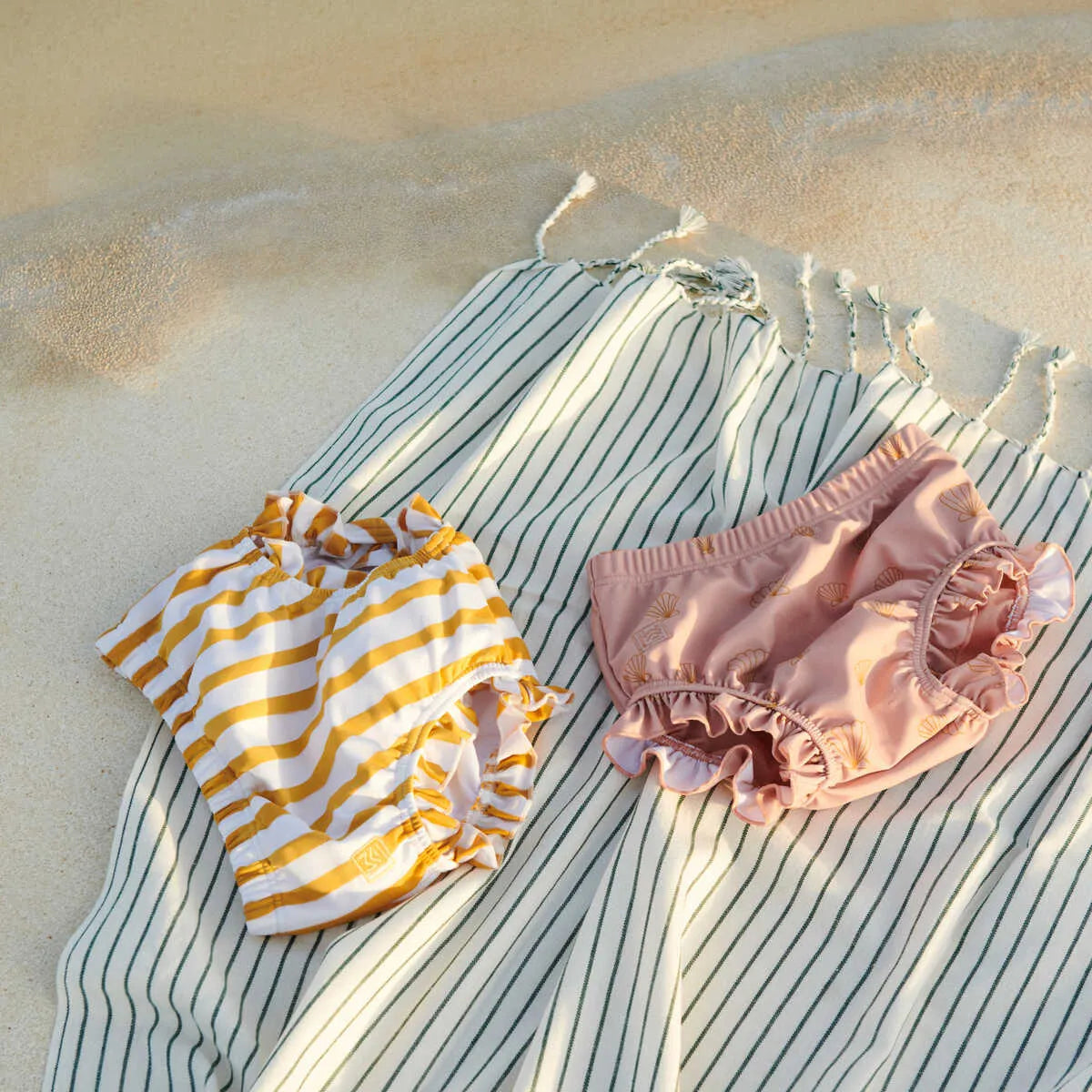 Badehöschen Mila'Leo/Misty Lilac' - The Little One • Family.Concept.Store. 